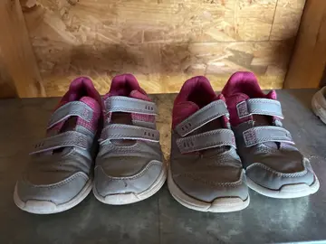 baskets taille 28