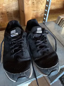 baskets Nike T37,5