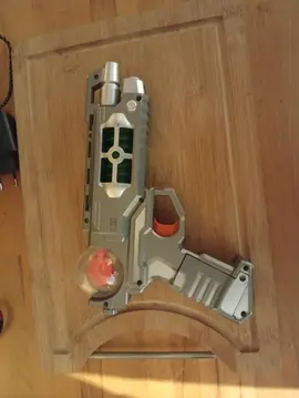 pistolet laser