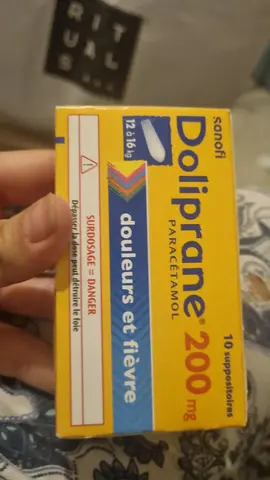 doliprane en suppositoire neuf non ouvert