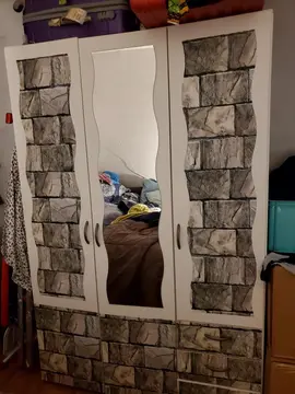 Petite Armoire