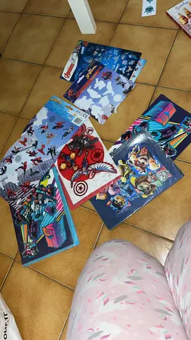 lot de sticker et carte