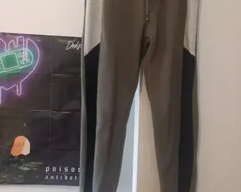Pantalon de survêtement kaki noir et gris homme laver taille 34