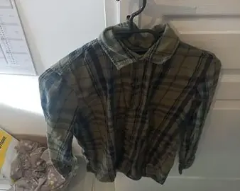 Chemise kaki enfant fille ou garçon taille 12 ans