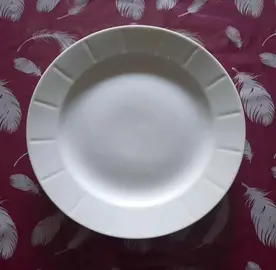 Assiette porcelaine D26cm