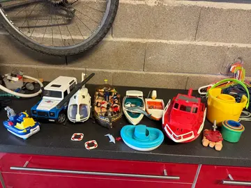 lit de jouets de bain