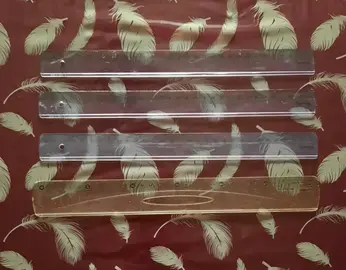 Règle plastique 30 cm (x4)