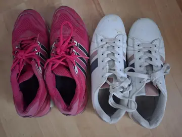 Lot de 2 paires de baskets - Taille 40