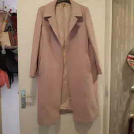 Manteau (s'attache avec une pression) - Taille 46/48