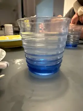 verre bleu