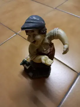 Figurine