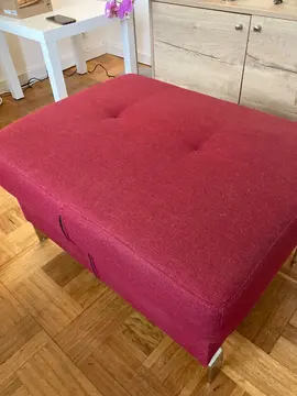 Pouf repose-pieds
