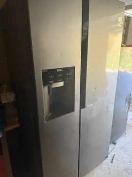 frigo, Américain Avec quelques défauts visibles sur les photos
