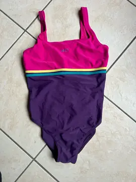 maillot de bain 1 puce violet/fushia taille 38