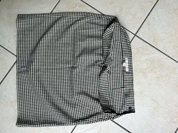 jupe motif pied de poule noir taille 40