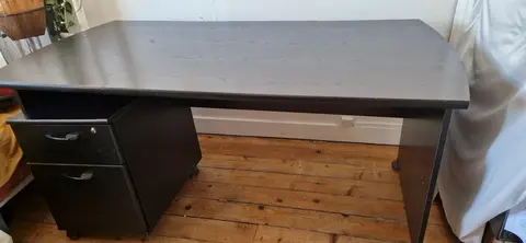 bureau Gami noir
