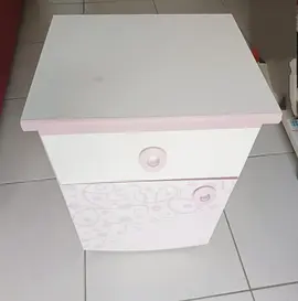 Commode fille