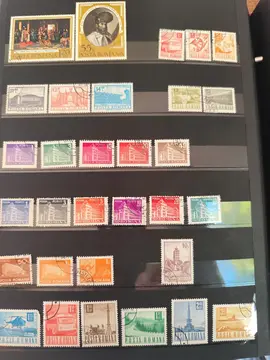 2 pages uniques timbres Roumanie