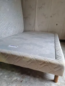 sommier et matelas 150 x 200