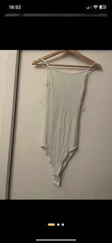 body taille xs bon état