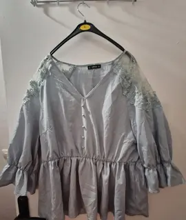 Chemise Shein avec épaules en dentelle