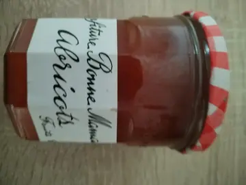 confiture d' abricot