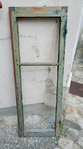 cadre fenêtre ancienne pour loisir créatifs
