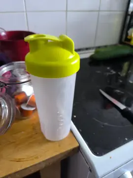 shaker sauce à salade