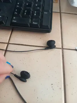 écouteur noir neuf
