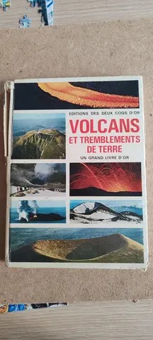 Livre sur les volcans