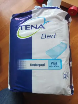 sac de protections TENA pour lit simple
