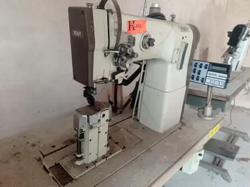 machine à piquer (pilier)