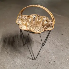 Panière sur trépied - H60cm
