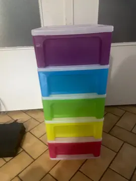 tour de rangement