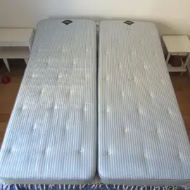 2 matelas à ressorts 190x70x15