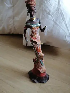 Statue