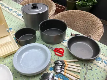 LOT USTENSILES CUISINE/REPAS