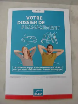 Chemise cartonnée
