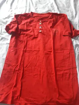 long tee-shirt ou chemise de nuit T44
