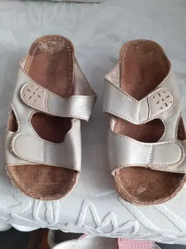 claquettes 37