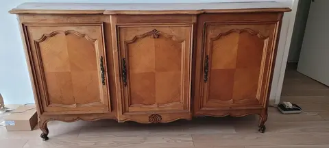 Buffet ancien en bois merisier massif