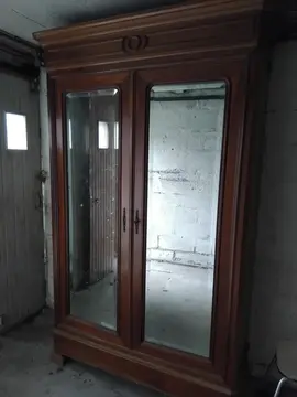 Armoire