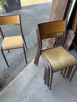 6 chaises écoliers