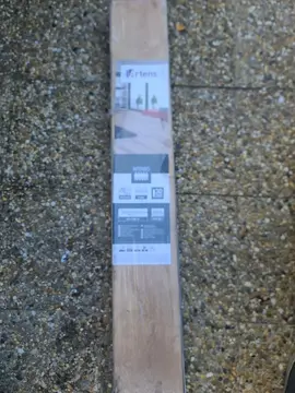 reste de parquet flottant neuf pas déballé 2 m²