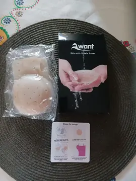 Soutien gorge adhésif