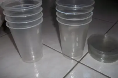 verres plastique