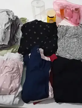 vêtements femme enfant bebe