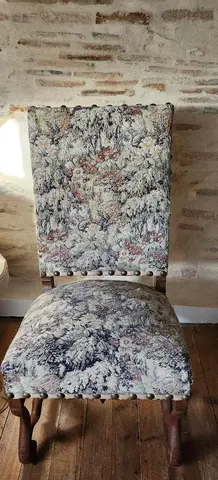 Chaise style Louis XIII