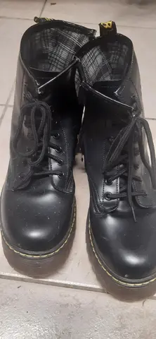 chaussures hautes noires