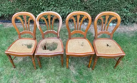 4 chaises